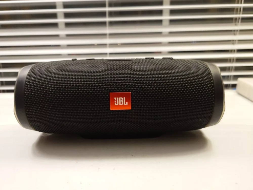 JBL Charge 3 Speaker (Used)