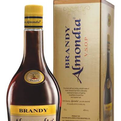 Brandy Almondia 75cl
