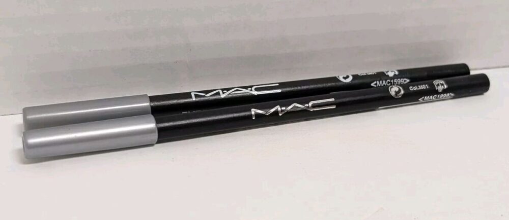 MAC Lip Liner – Black and Brown Lip Pencil for Defined Lips - Image 2
