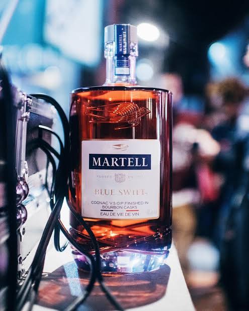 Carton of Martel Swift - Image 3