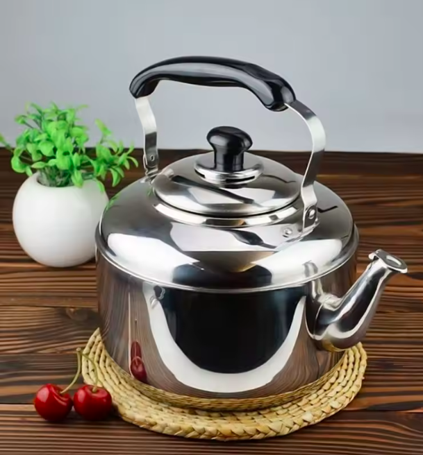 Stainless Steel Whistling Kettle - 4Litres